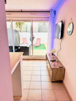 Le Petit Oasis